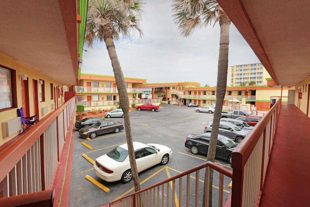 Roomba Inn & Suites - Daytona Beach Extérieur photo