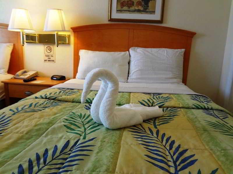 Roomba Inn & Suites - Daytona Beach Extérieur photo